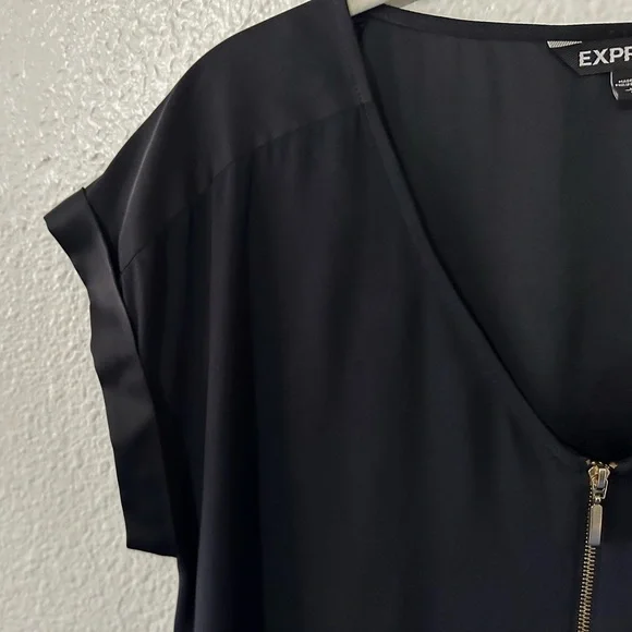 Express |  Black Half Zip-Front Blouse, Size Large - Picture 4 of 7